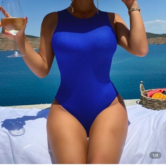 Elegant Blue Women's Swimsuit - Picture 1 of 4